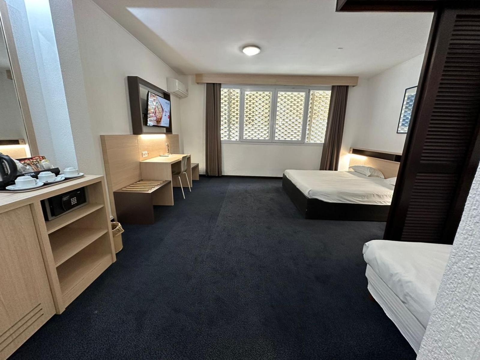 Hotel Le Paris Noumea Esterno foto